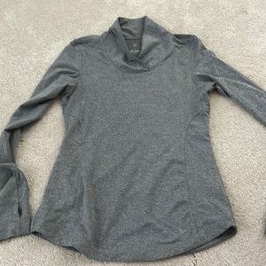 Old Navy Active Pullover